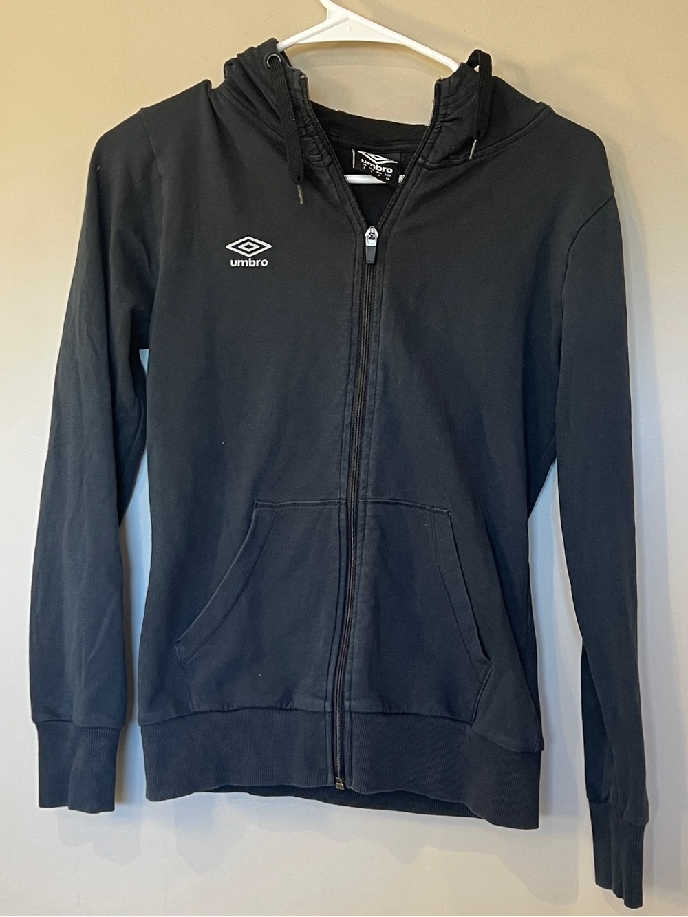 Umbro Black Full-Zip Hoodie with White Logo - Picture 4 of 6